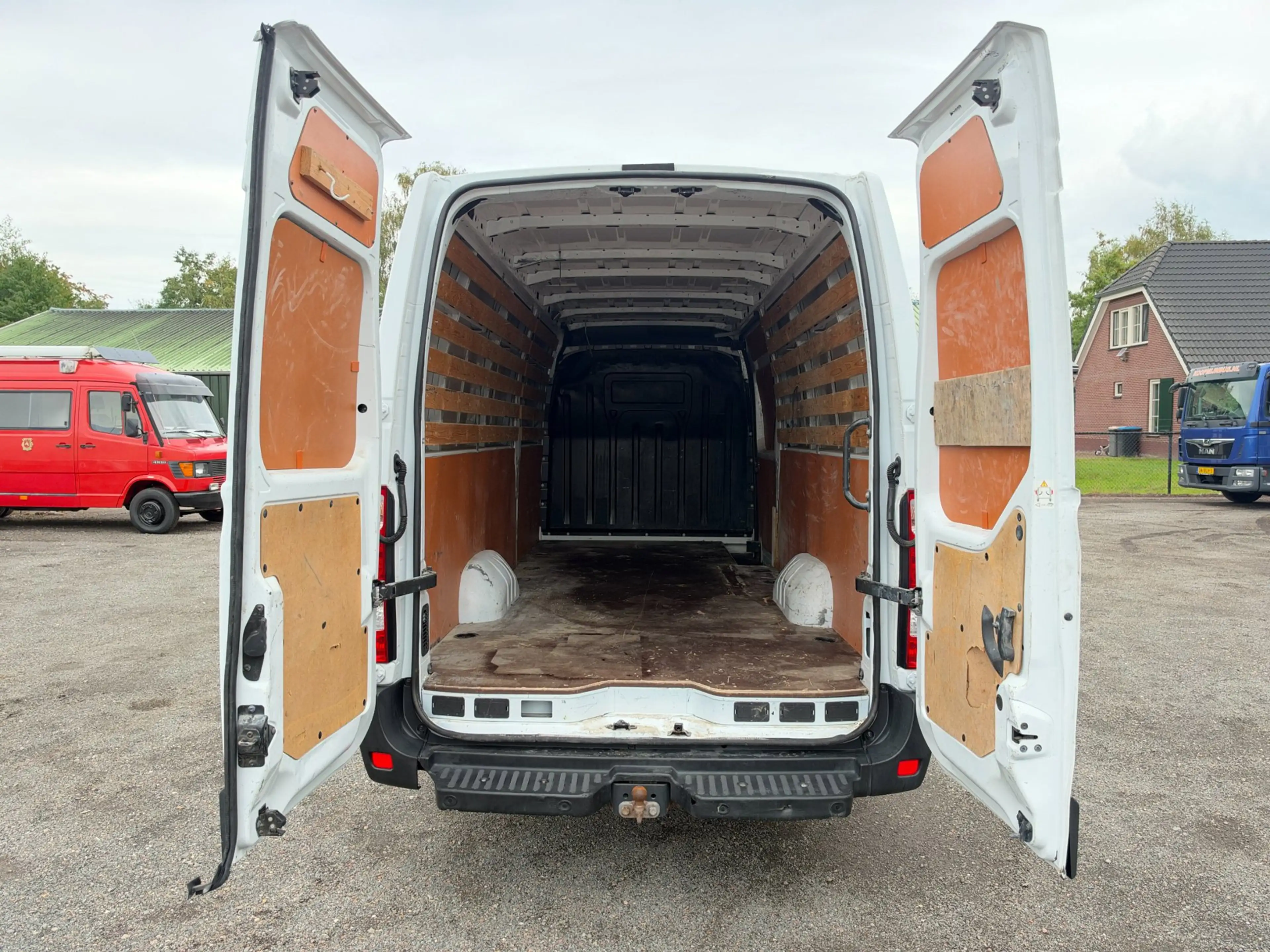 Renault Master T35 2.3 dCi 165 L4H2 EL Energy Comfort Airco / Cru — photo 10