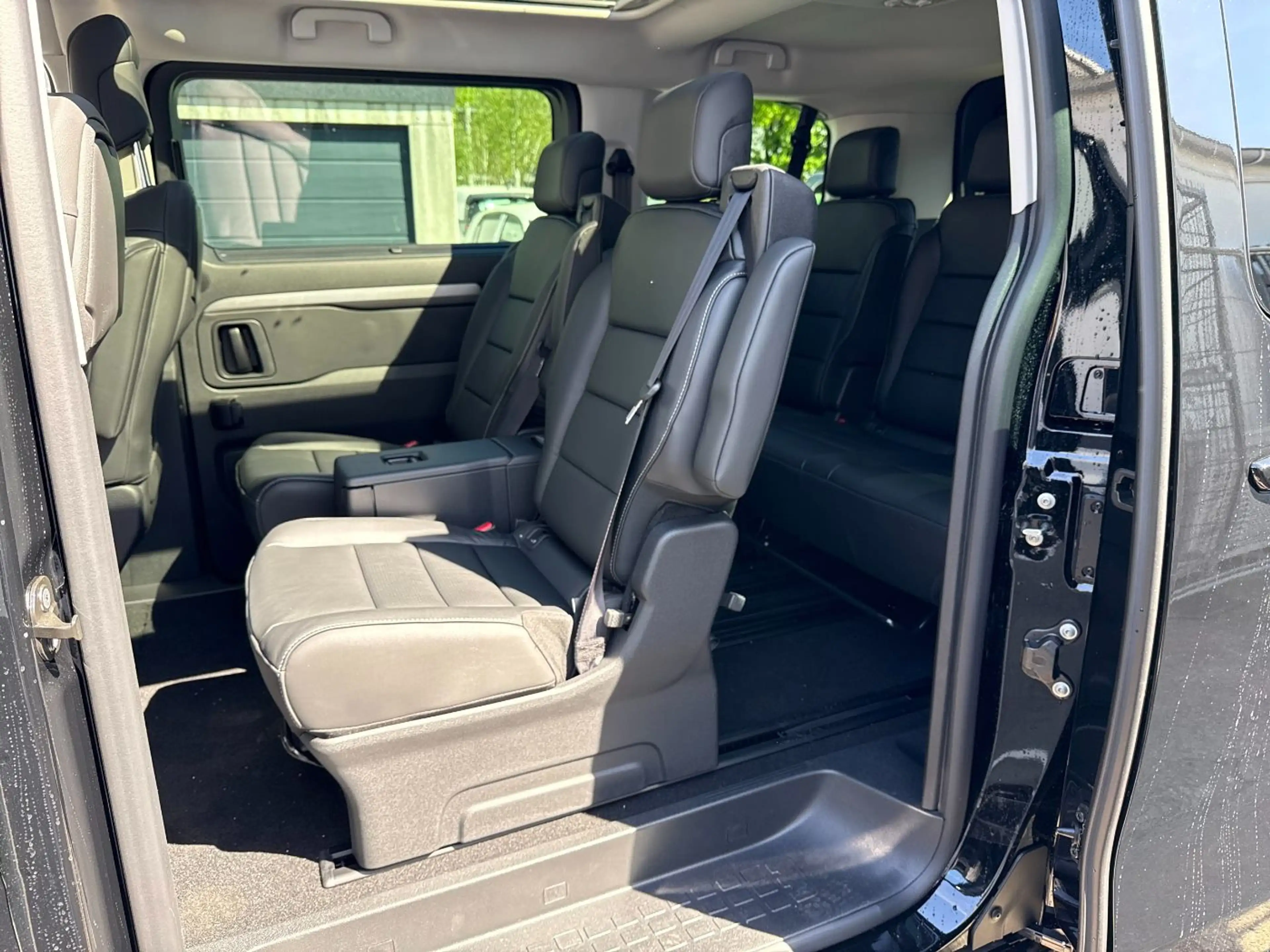 Citroen Spacetourer 2.2 Diesel 180 Max LED+Navi+SHZ+Kam. — photo 11