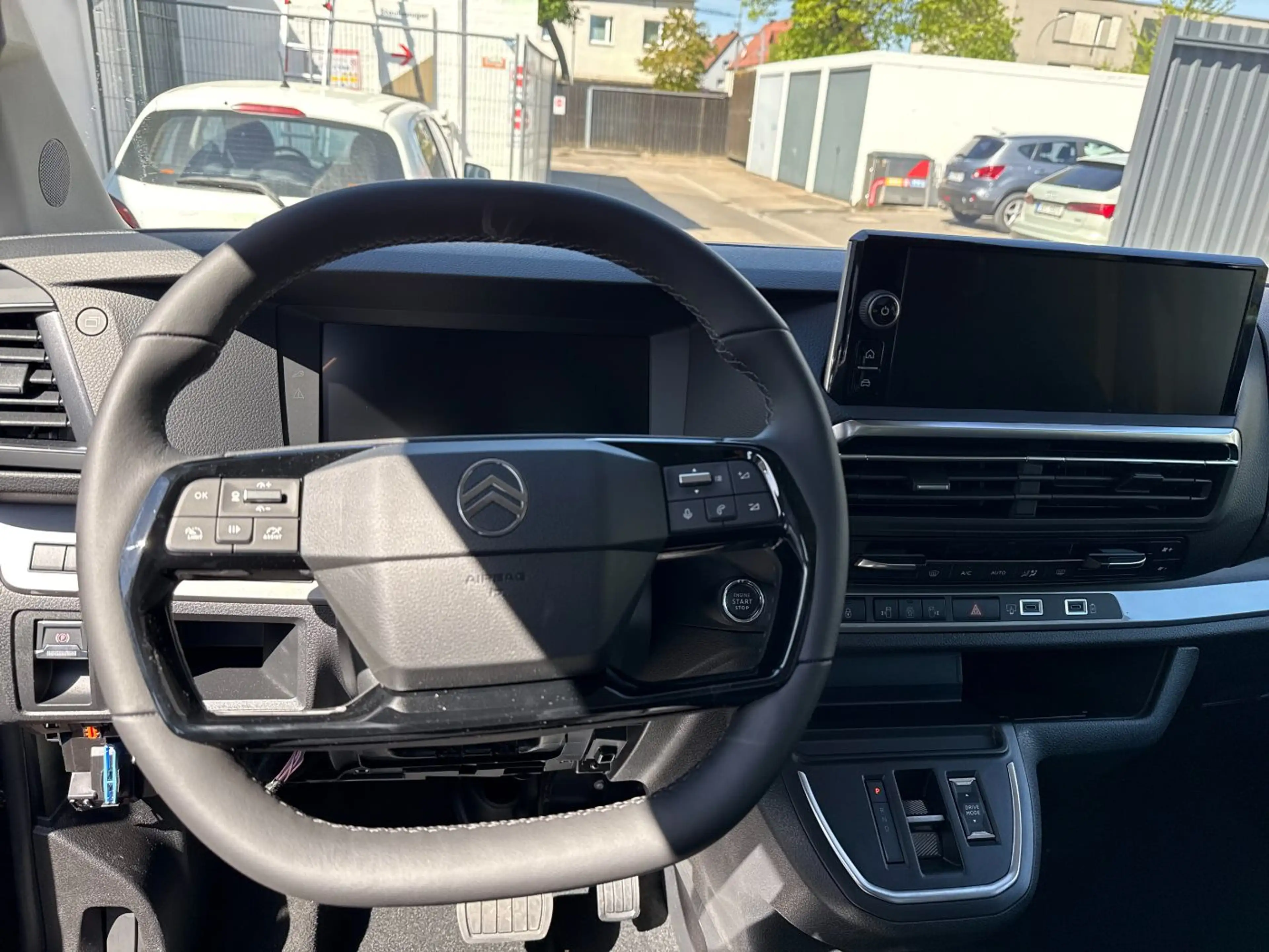 Citroen Spacetourer 2.2 Diesel 180 Max LED+Navi+SHZ+Kam. — photo 9