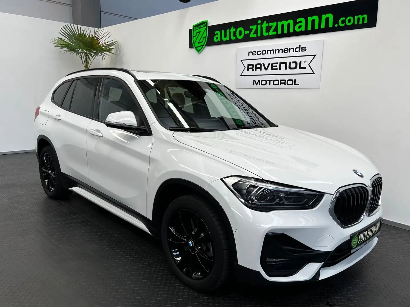 BMW X1 sD 20d Sport Line*LEDER*PANO*KAMERA*ACC*HUD* Bianco - 1