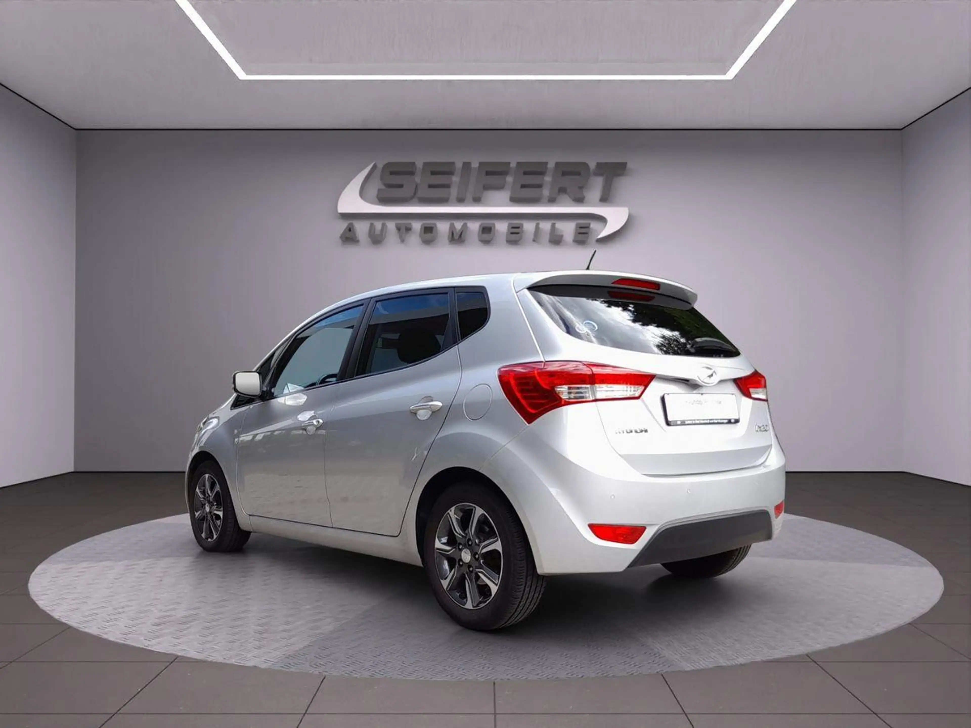 Hyundai iX20 I 1.6 CRDi I 116 PS I TEMPOMAT I USB I LM-Felgen I — photo 3