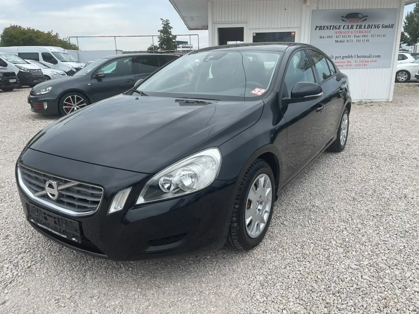 Volvo S60 Basis *2.HAND* Schwarz - 1