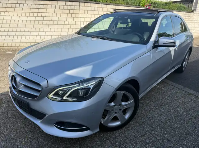 Mercedes-Benz E 250 E250 CDI Sch*Leder*Kamera*LED*Tempomat*Navi*Keyles Go*Memory sitze