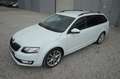 Skoda Octavia Combi 2.0 TDI |Navi| |AHK| |EURO6| |18`| Weiß - thumbnail 4