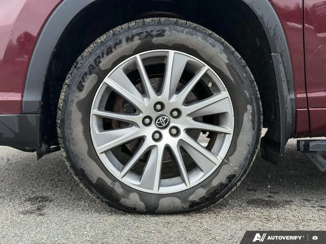 Toyota Highlander снимка Toyota Highlander