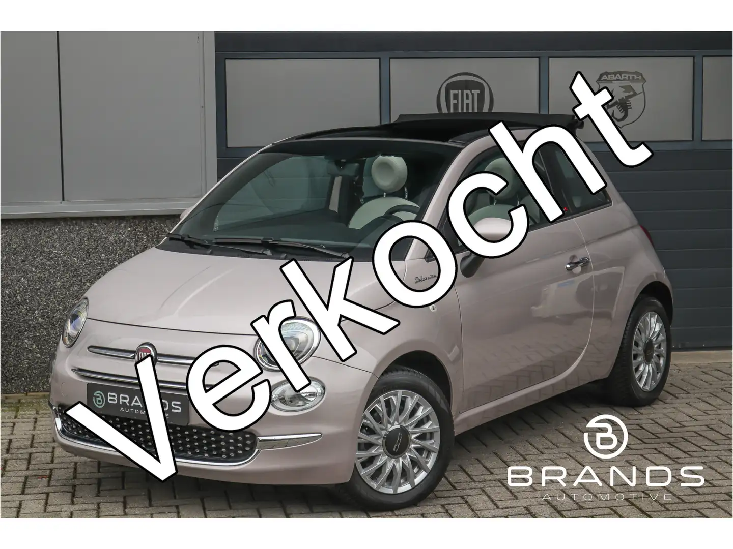 Fiat 500C 1.0 Hybrid Dolcevita 1e eig Carplay PDC Cruise Gar Wit - 1