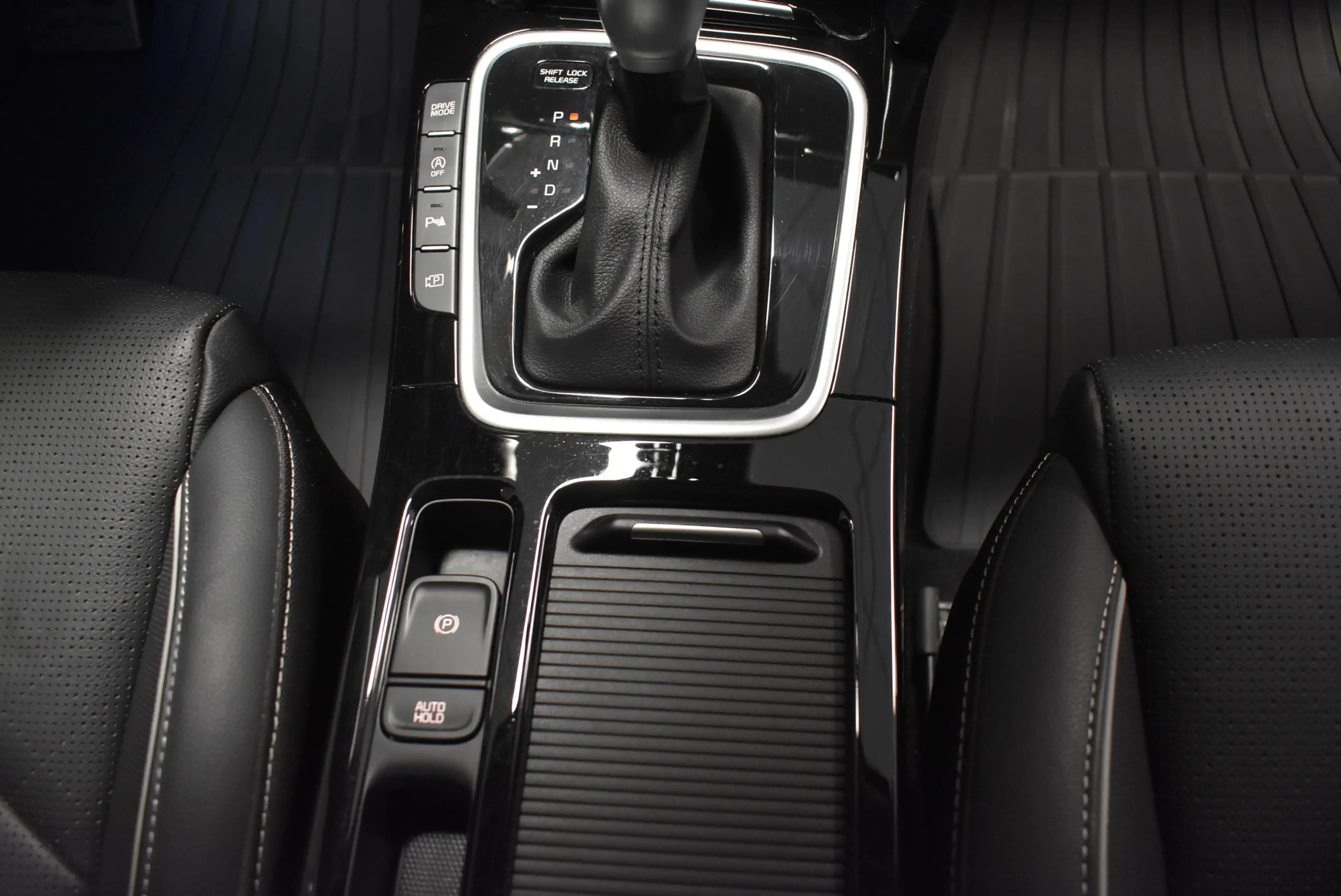 Kia Ceed SW / cee'd SW 1.6 CRDI Platin Aut Lede Panor — photo 11