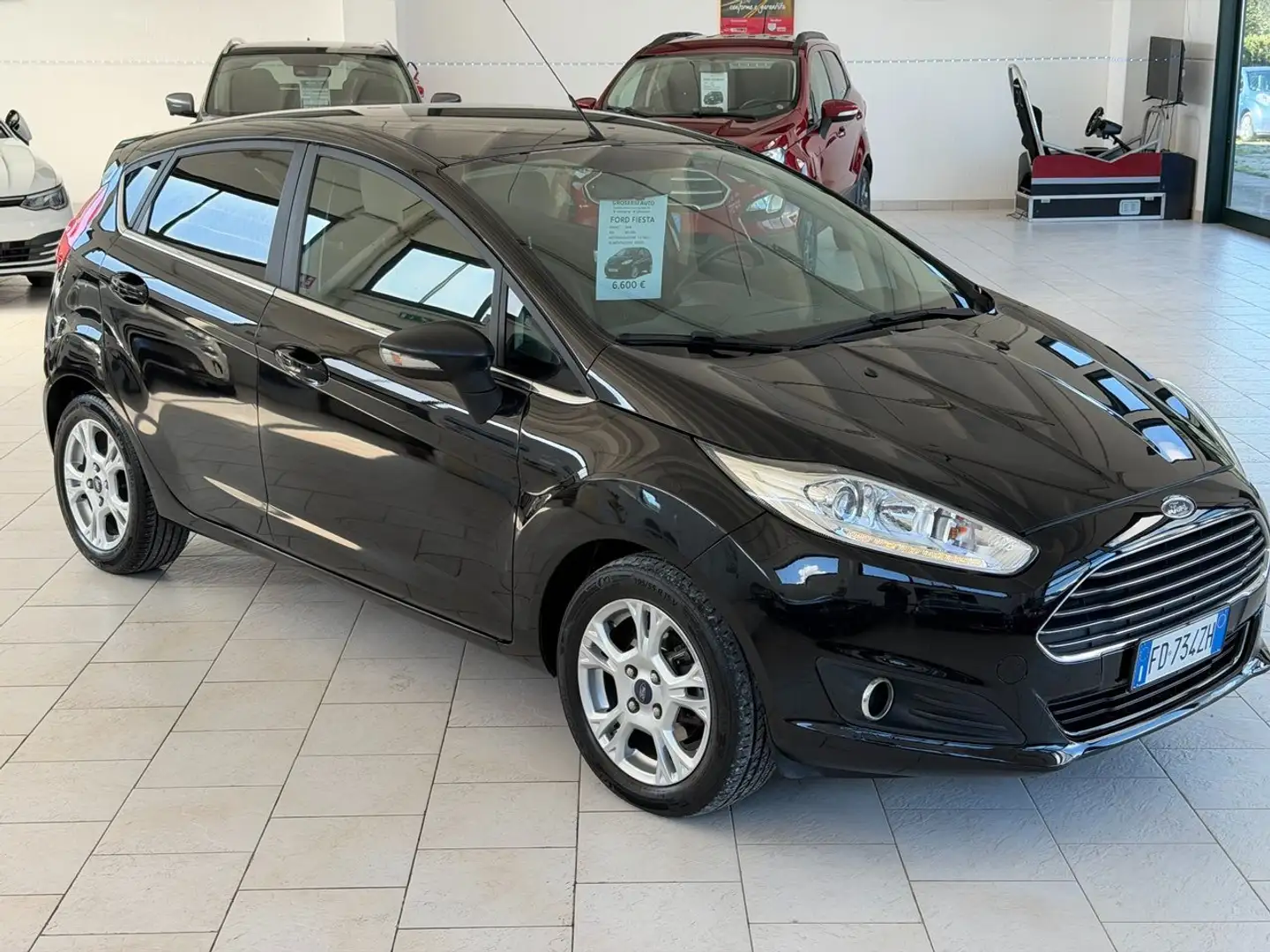Ford Fiesta Fiesta VI 2013 5p 1.5 tdci Titanium 75cv E6 Noir - 2