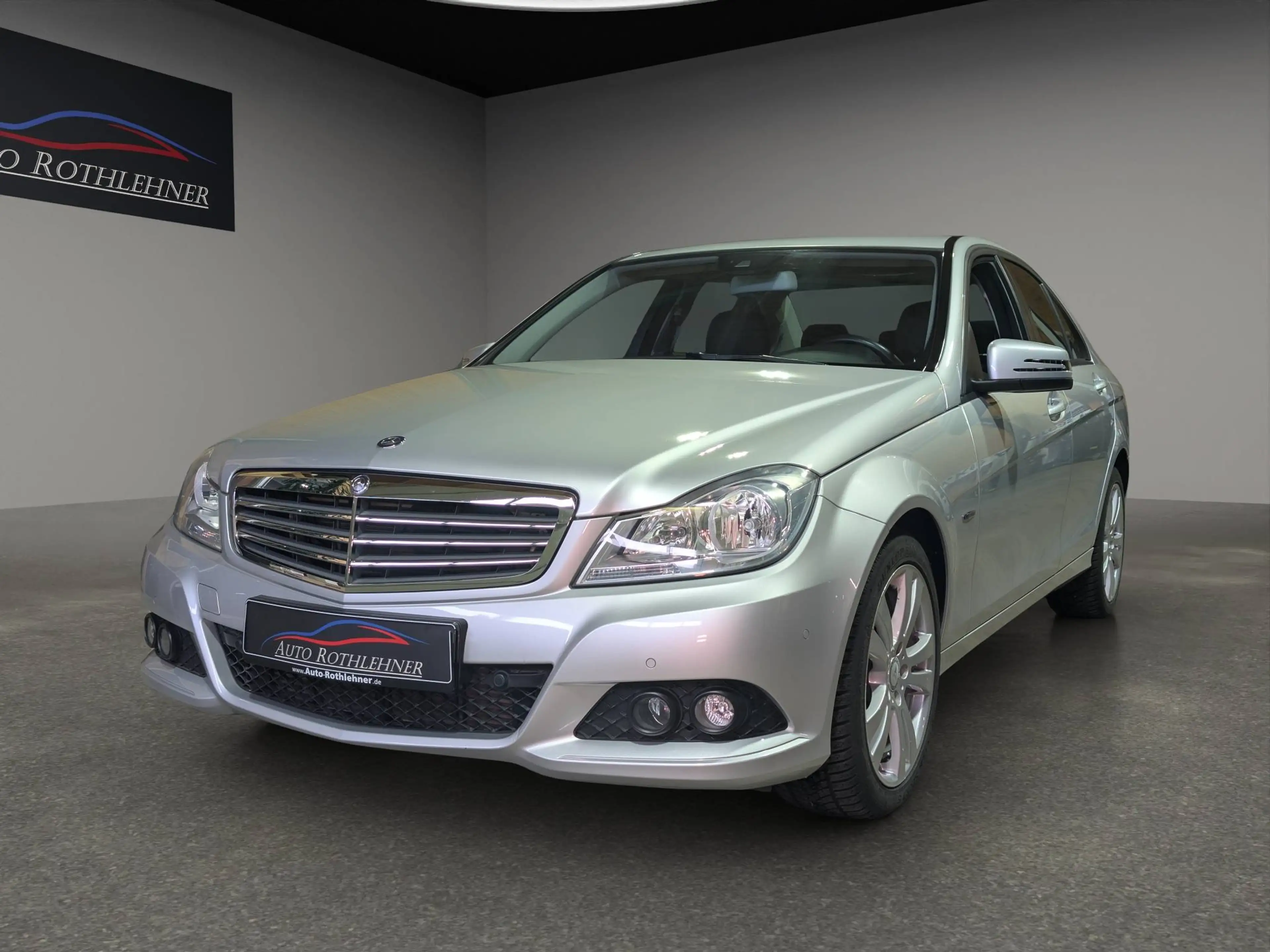 Mercedes-Benz C 250 C 250 CGI Lim. Aut.*TÜV+Service neu*Garantie