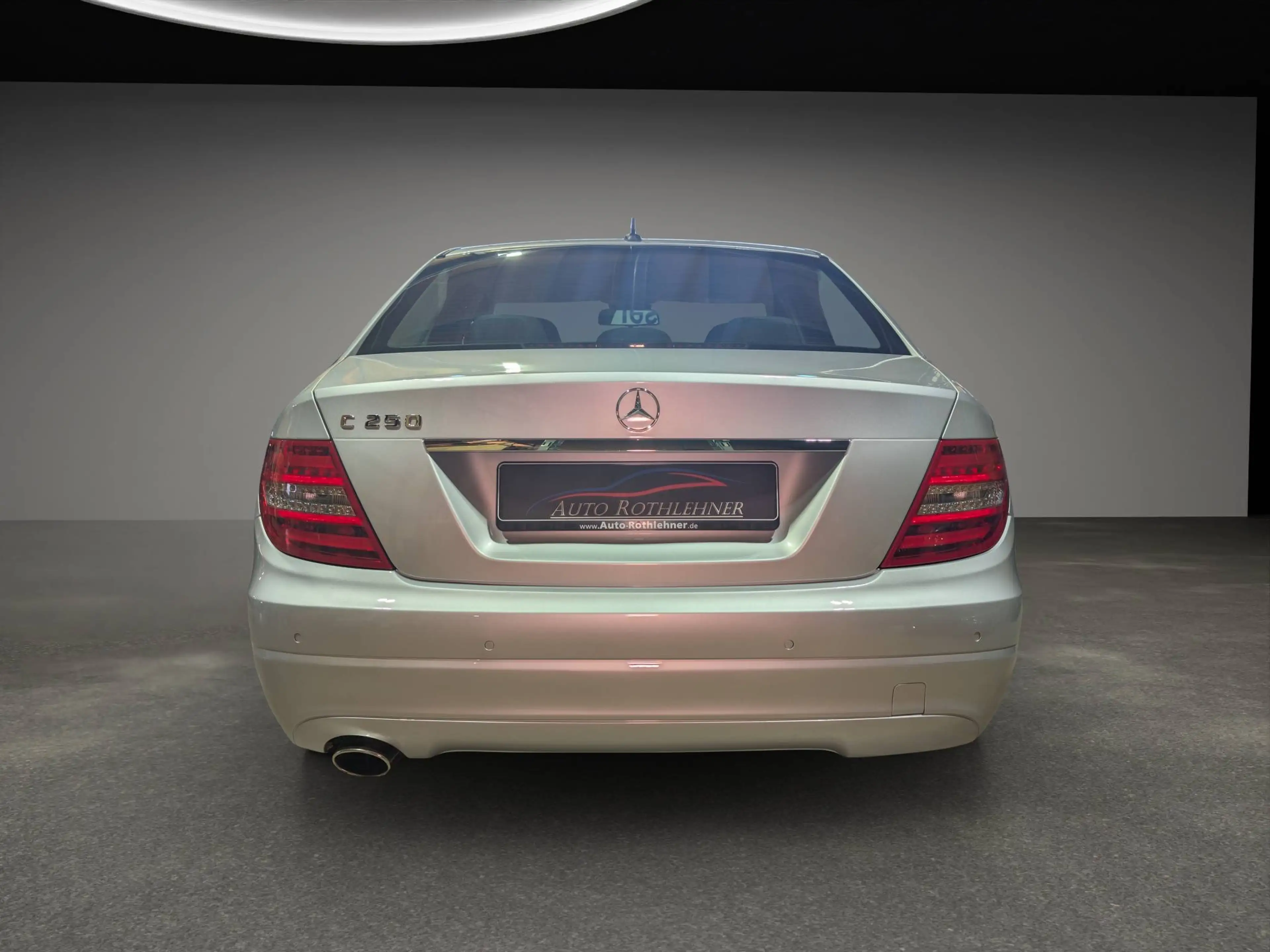 Mercedes-Benz C 250 C 250 CGI Lim. Aut.*TÜV+Service neu*Garantie — photo 4