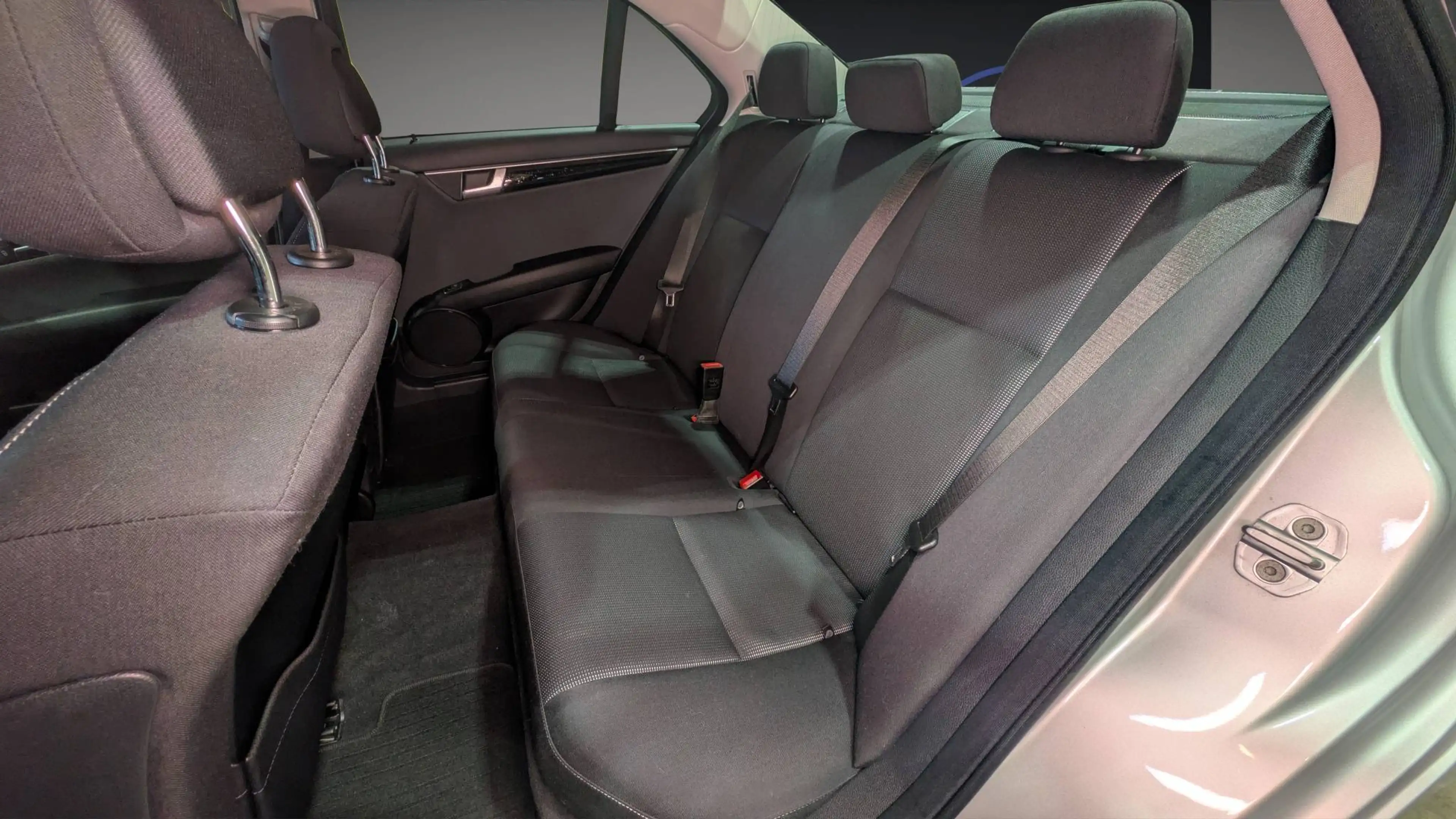 Mercedes-Benz C 250 C 250 CGI Lim. Aut.*TÜV+Service neu*Garantie — photo 12