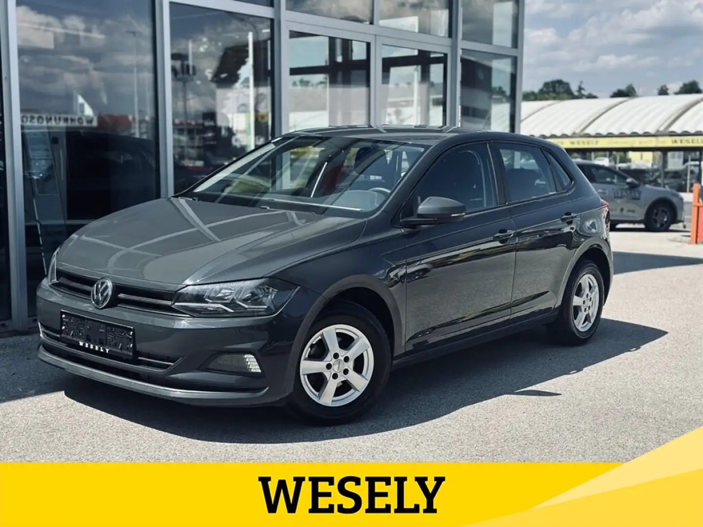 Volkswagen Polo 1,0 Grau - 1