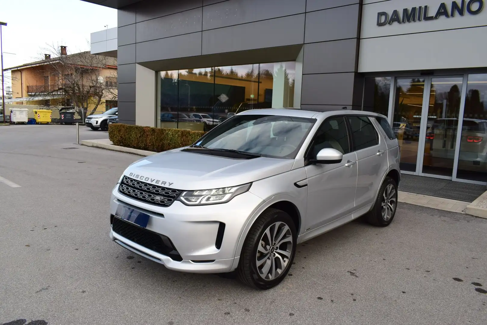 Land Rover Discovery Sport Discovery Sport 2.0 TD4 180 CV AWD Auto R-Dynamic Argent - 1
