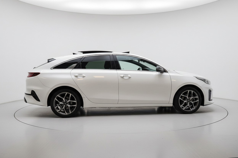 Kia ProCeed / pro_cee'd 1.4 T-GDI GT-Line PANO KEYLESS CAMERA STOELV — photo 4