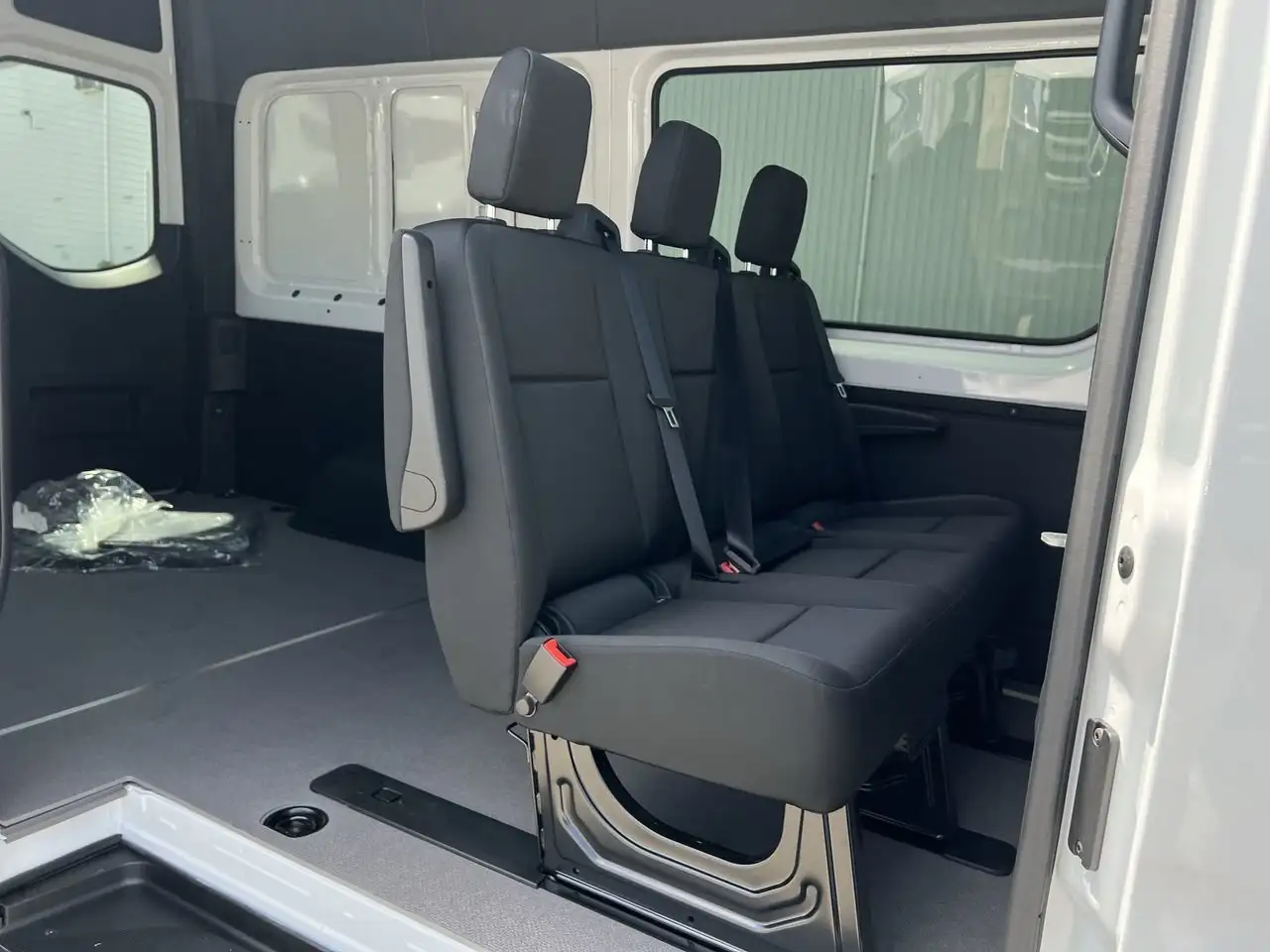 Mercedes-Benz Sprinter снимка Mercedes-Benz Sprinter
