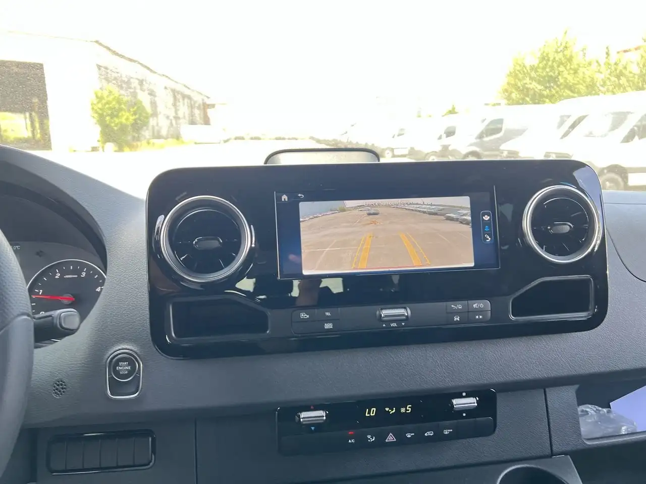 Mercedes-Benz Sprinter снимка Mercedes-Benz Sprinter