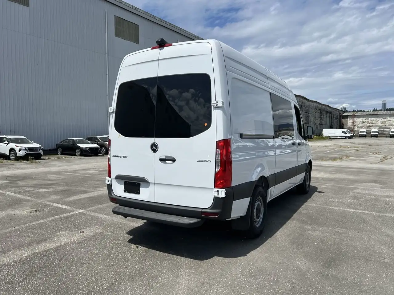 Mercedes-Benz Sprinter снимка Mercedes-Benz Sprinter