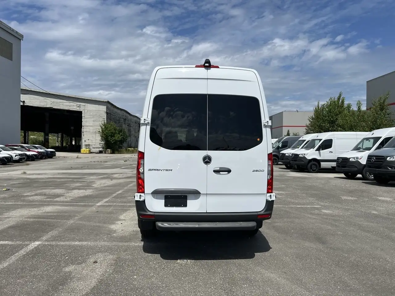 Mercedes-Benz Sprinter снимка Mercedes-Benz Sprinter