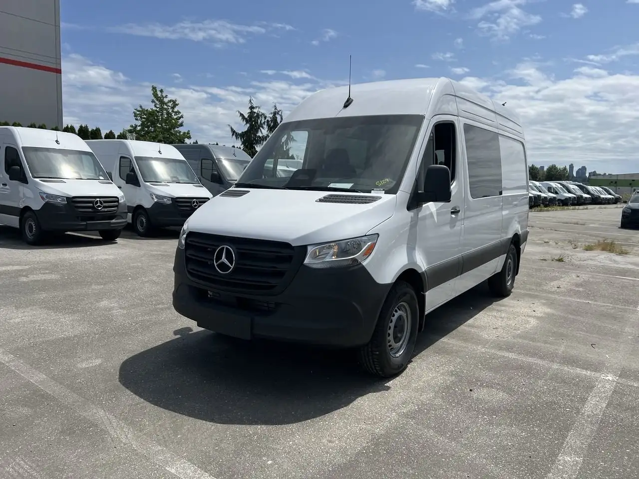 Mercedes-Benz Sprinter снимка Mercedes-Benz Sprinter