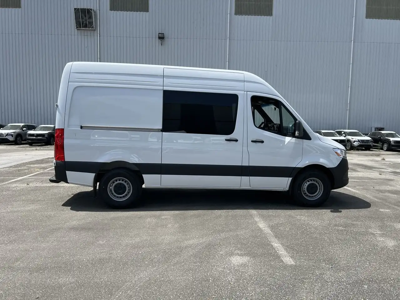 Mercedes-Benz Sprinter снимка Mercedes-Benz Sprinter