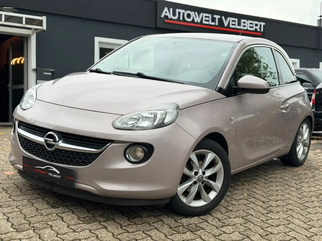 Opel Adam