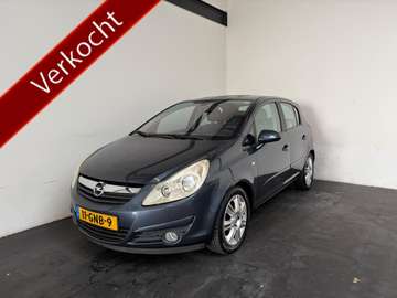 1.4-16V Cosmo. Airco!
