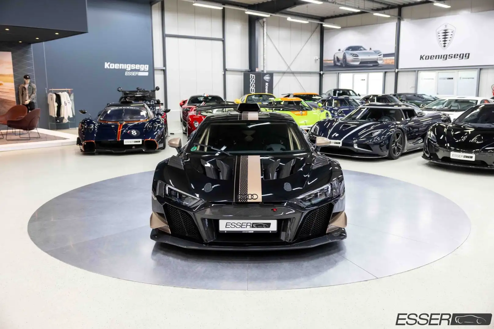 Audi R8 ABT XGT | 1/99 Schwarz - 2