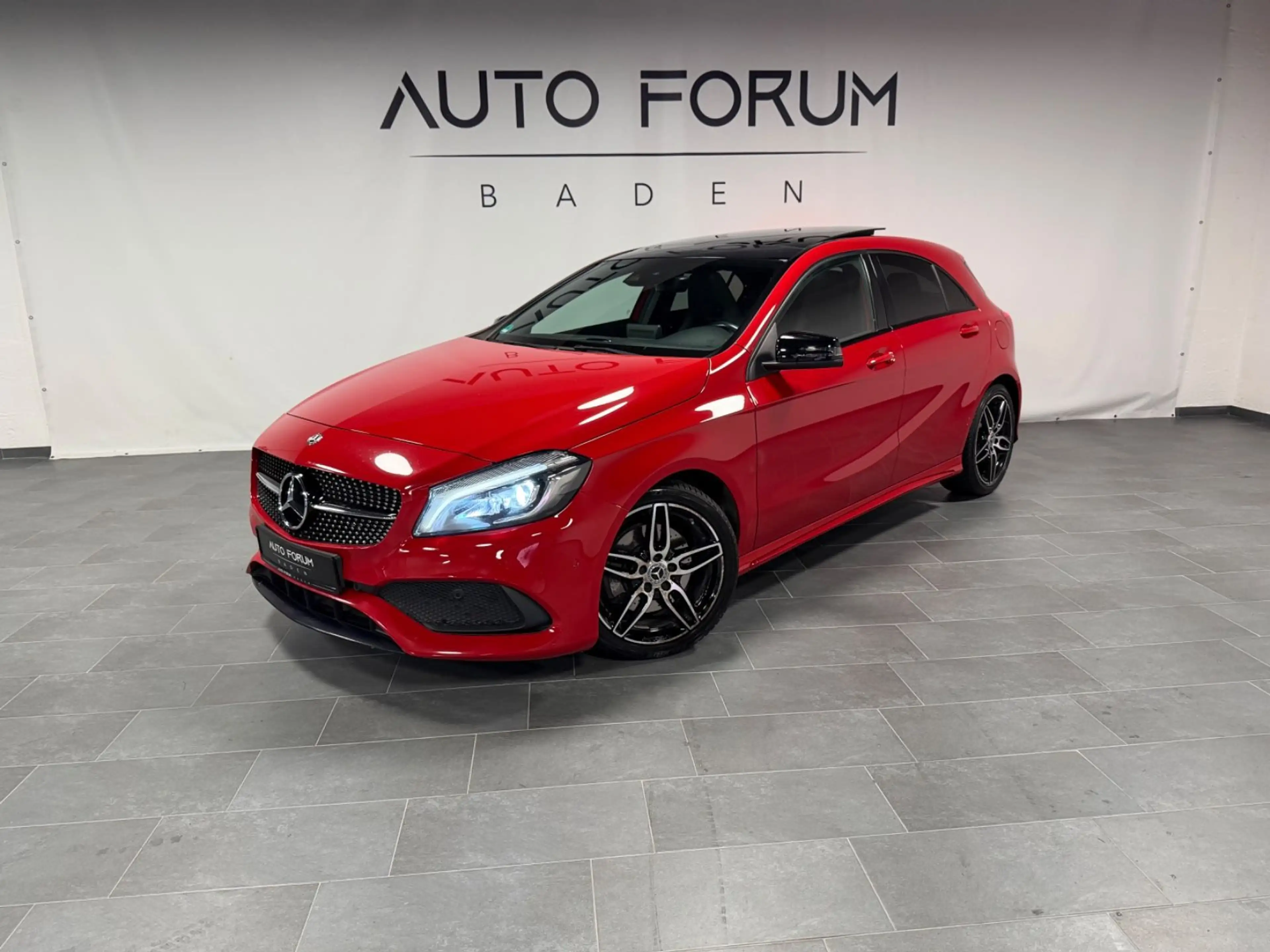 Mercedes-Benz A 220 A220 4Matic*Pano*AMG*Keyless*RFK*LED* — photo 3