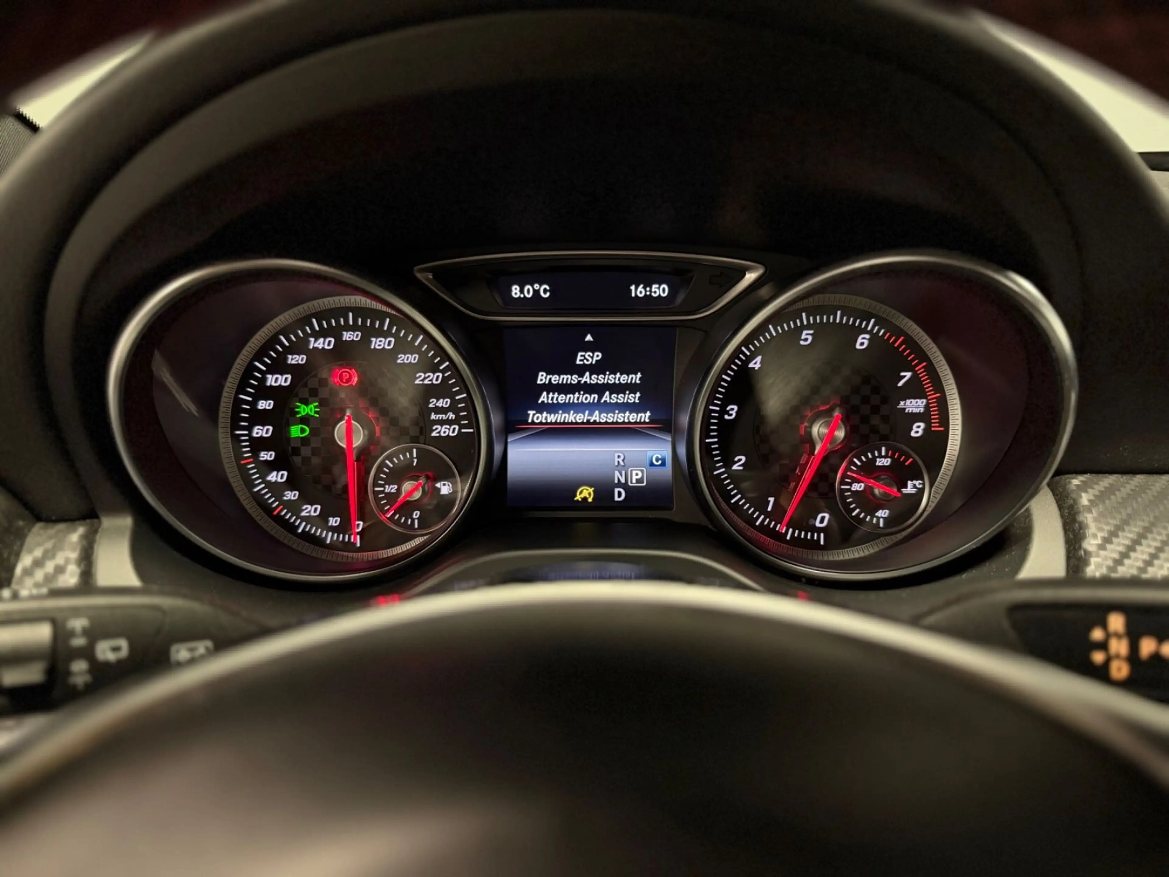 Mercedes-Benz A 220 A220 4Matic*Pano*AMG*Keyless*RFK*LED* — photo 15
