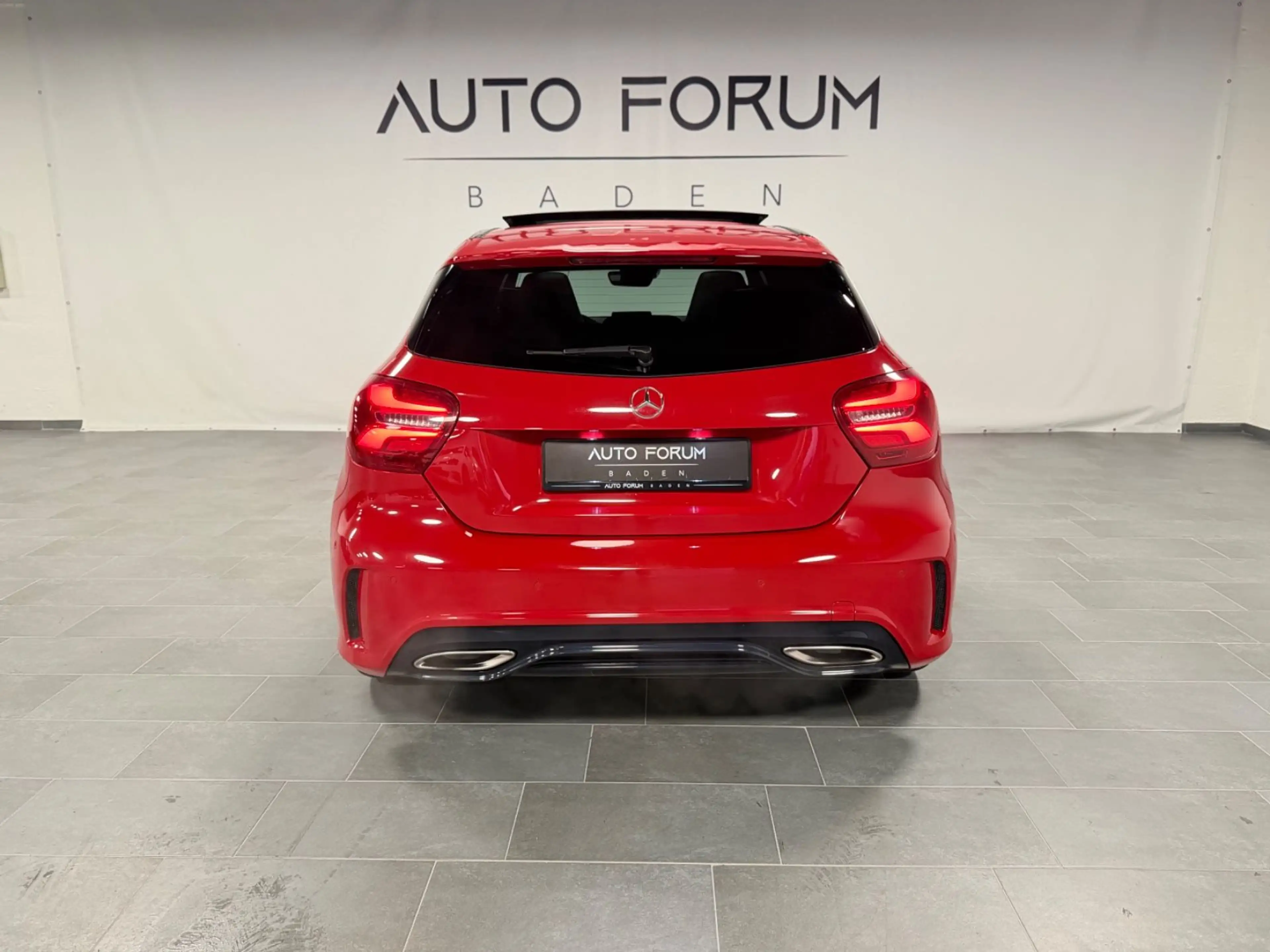 Mercedes-Benz A 220 A220 4Matic*Pano*AMG*Keyless*RFK*LED* — photo 7