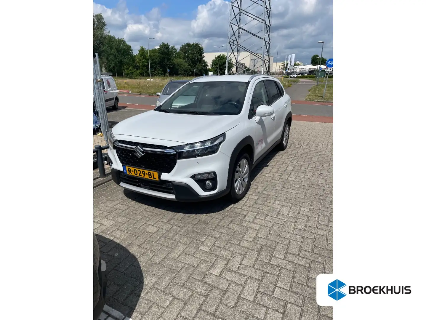 Suzuki S-Cross 1.4 Boosterjet Select Smart Hybrid | CAMERA | TREK Wit - 1