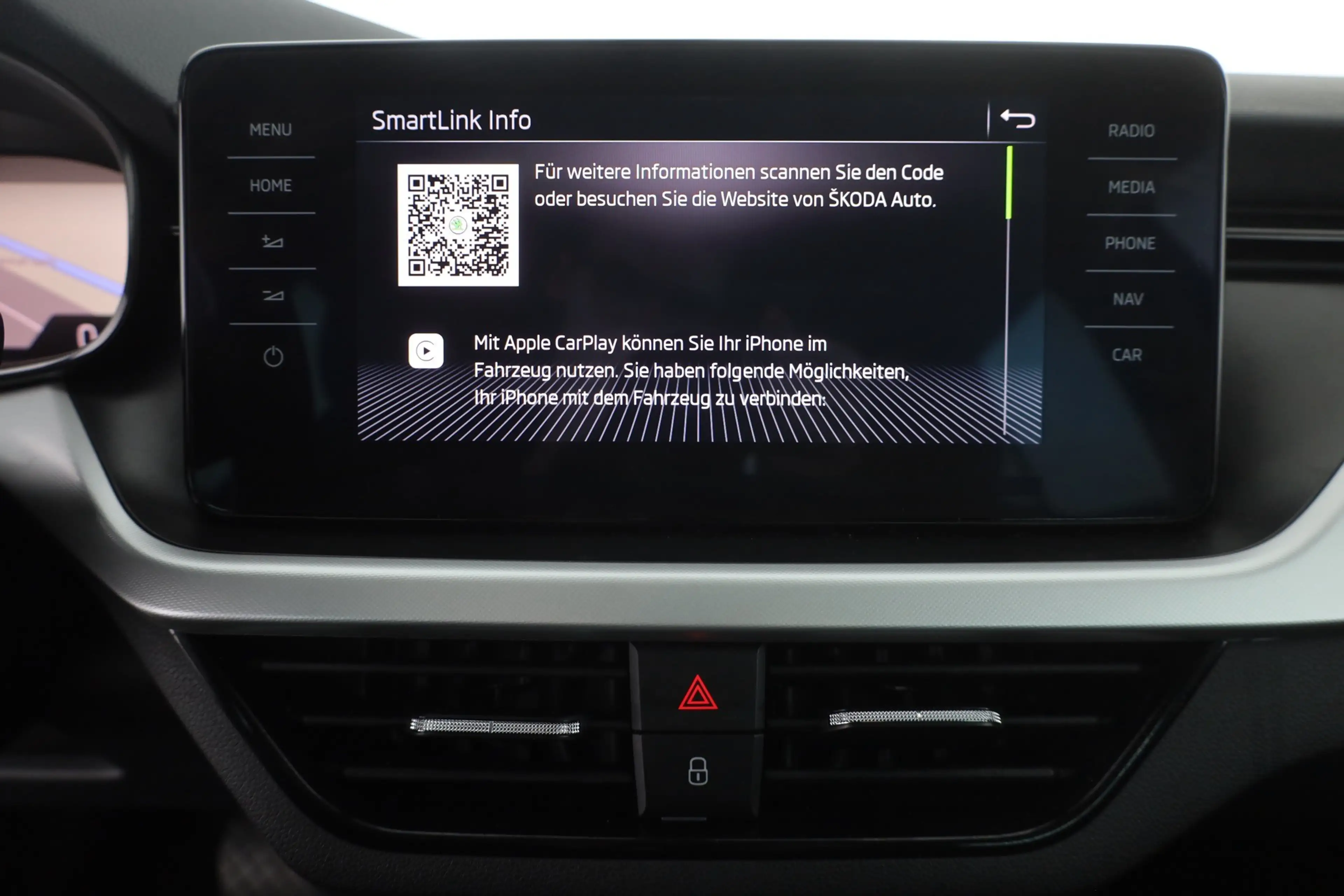 Skoda Kamiq 1.5 TSI DSG Ambition LED Navi Kamera ACC — photo 15