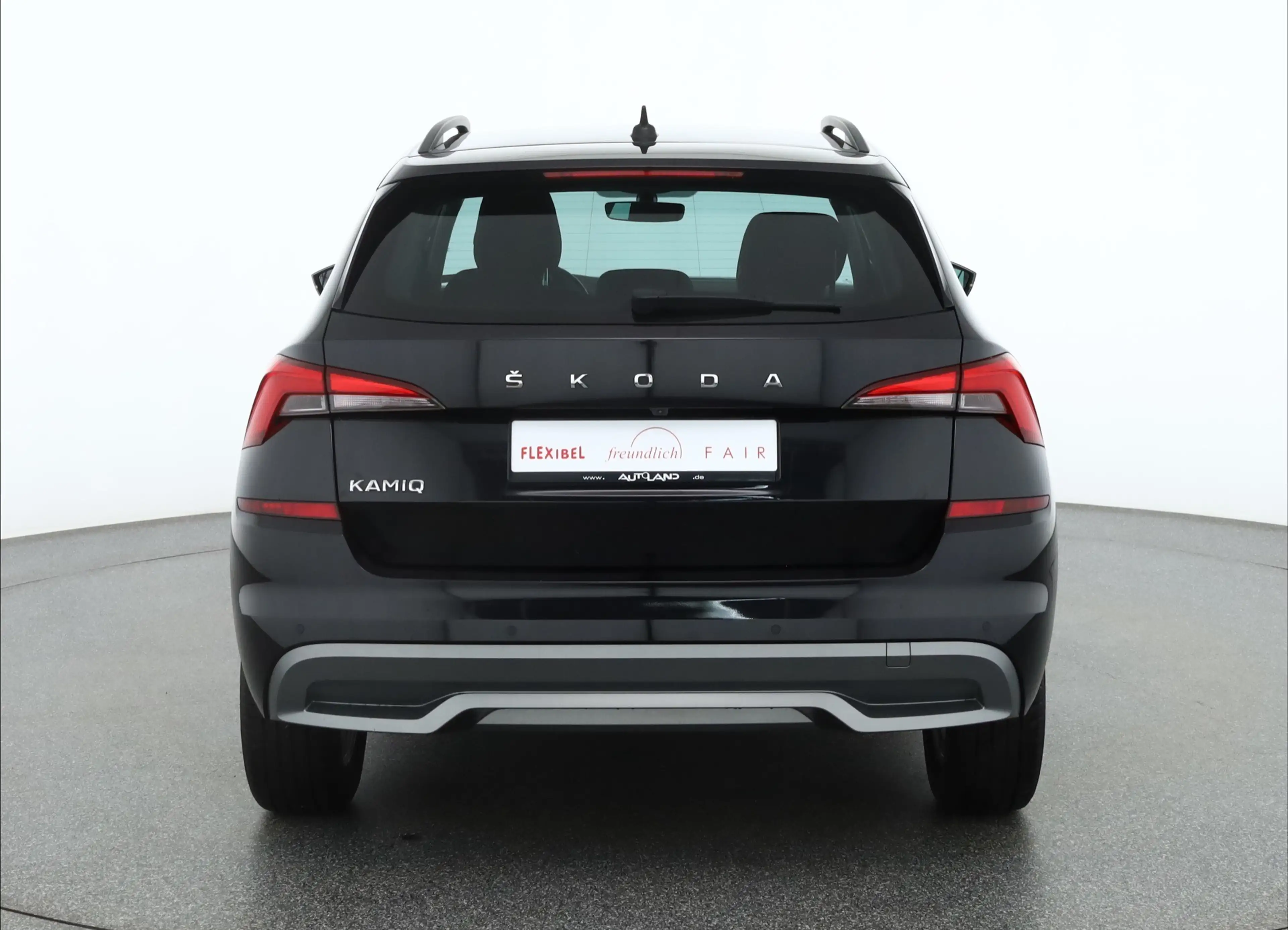 Skoda Kamiq 1.5 TSI DSG Ambition LED Navi Kamera ACC — photo 4
