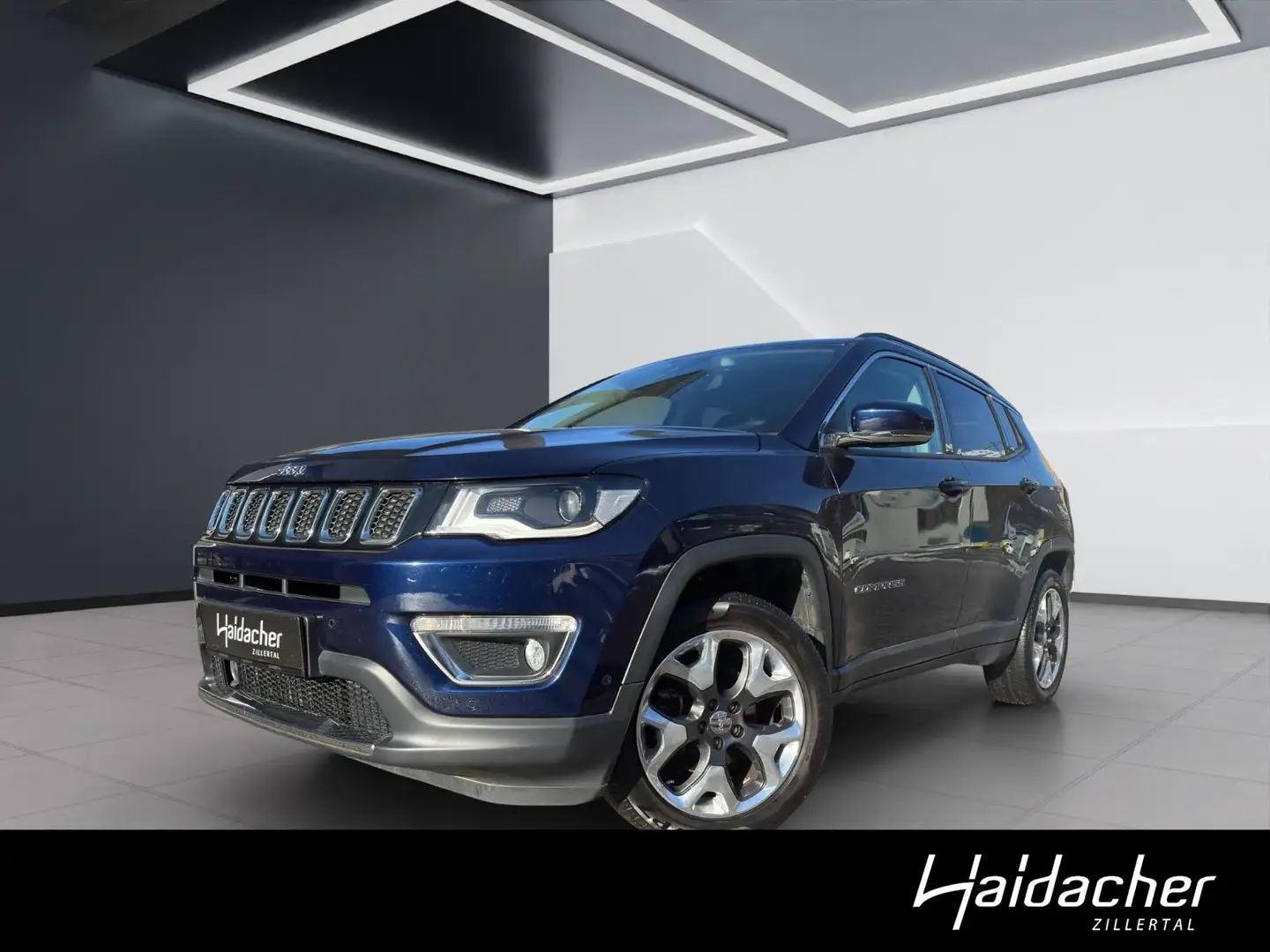 Jeep Compass MY19 2.0 MJ Limited AWD 6MT 140 Blau - 1