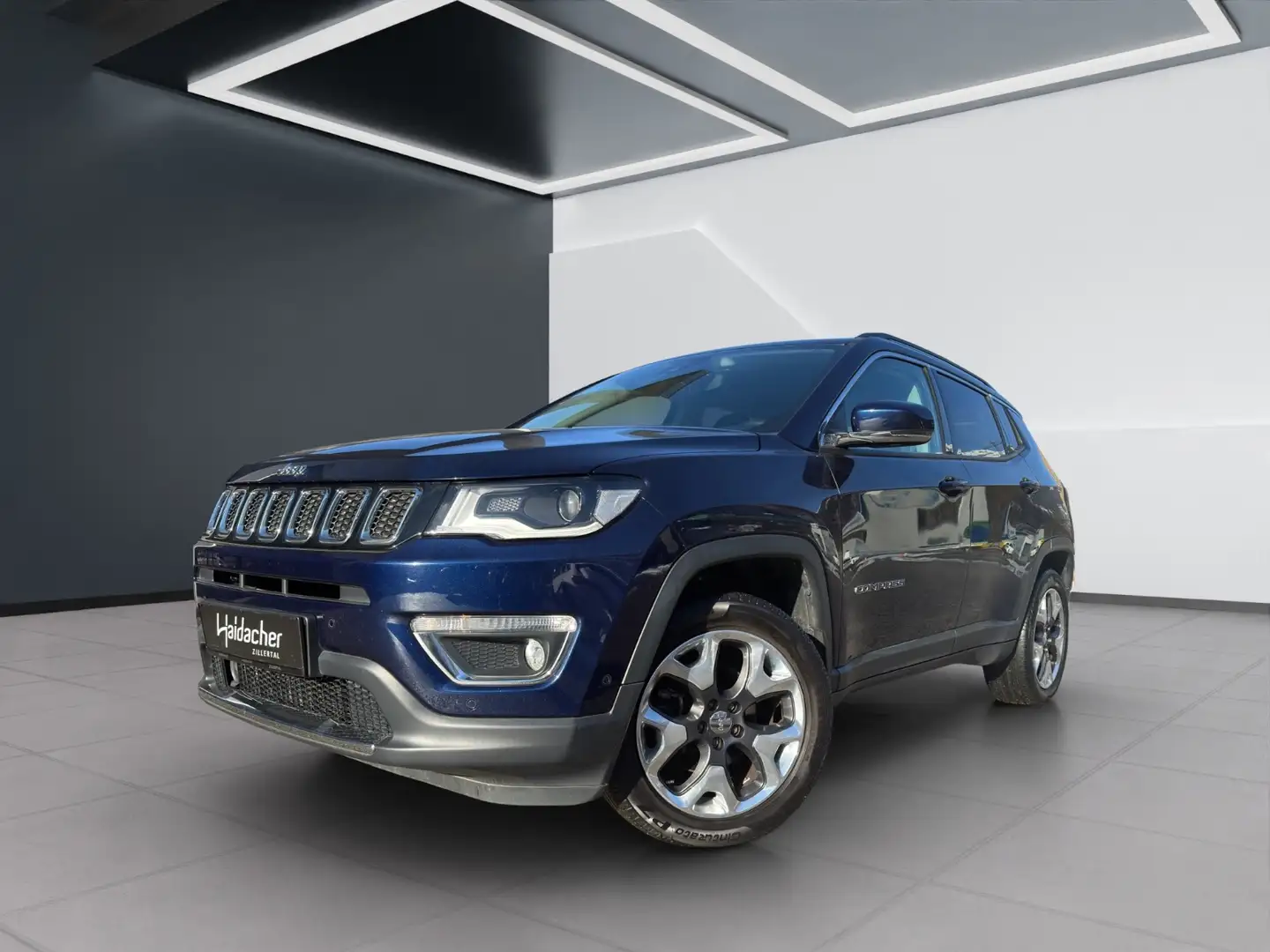 Jeep Compass MY19 2.0 MJ Limited AWD 6MT 140 Blau - 2