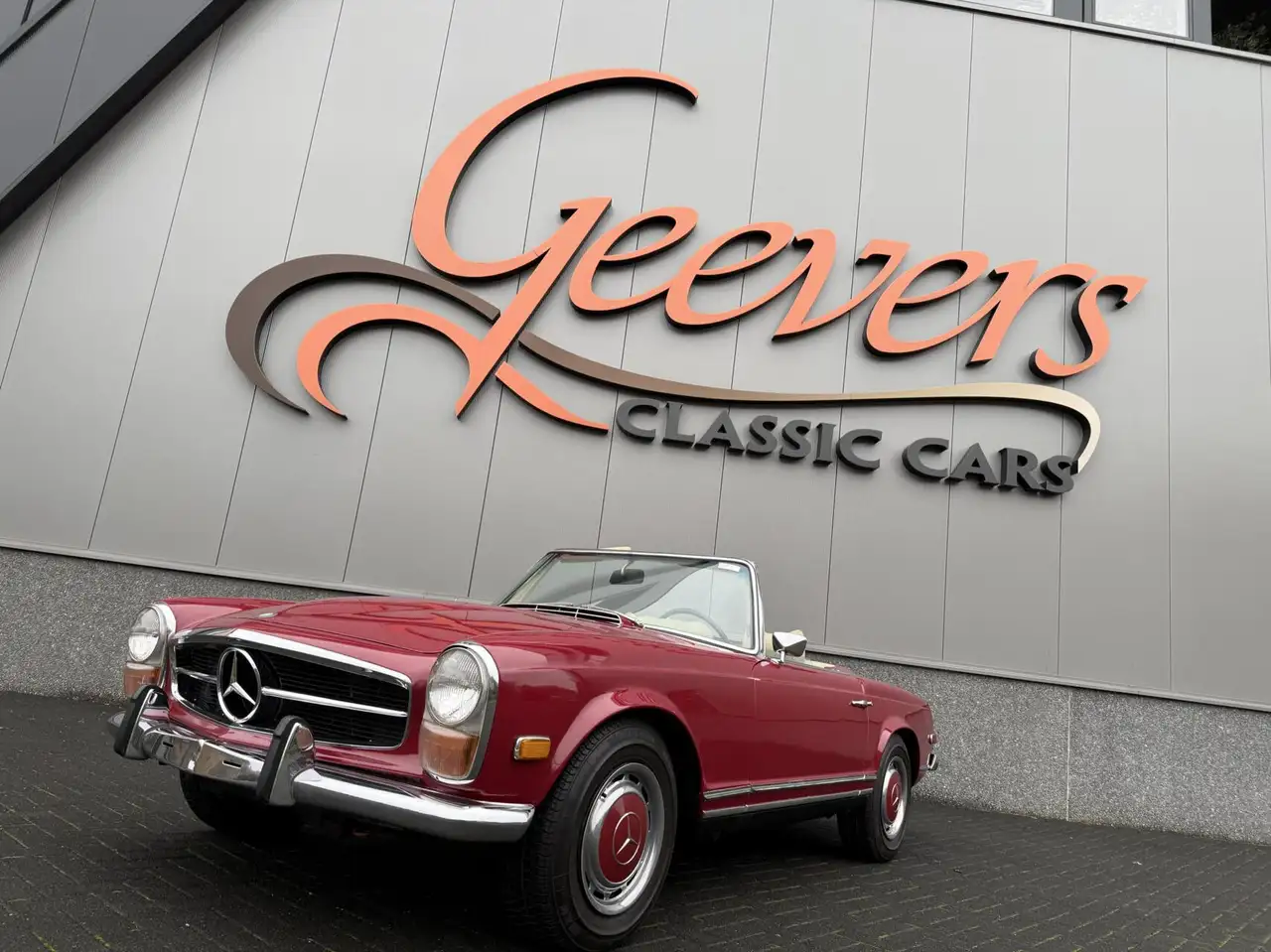 Mercedes-Benz SL 280 W113 Pagode, foto 2