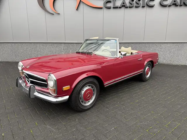 Mercedes-Benz SL 280 W113 Pagode