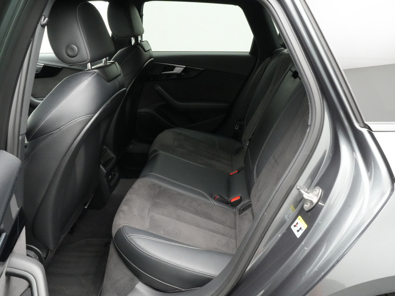 Audi A4 LEDER NAVI ACC SHZ STANDHZ LED — photo 9