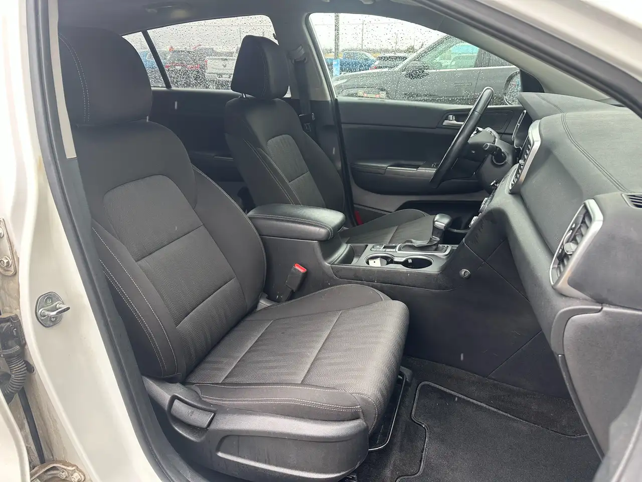 Kia Sportage снимка Kia Sportage