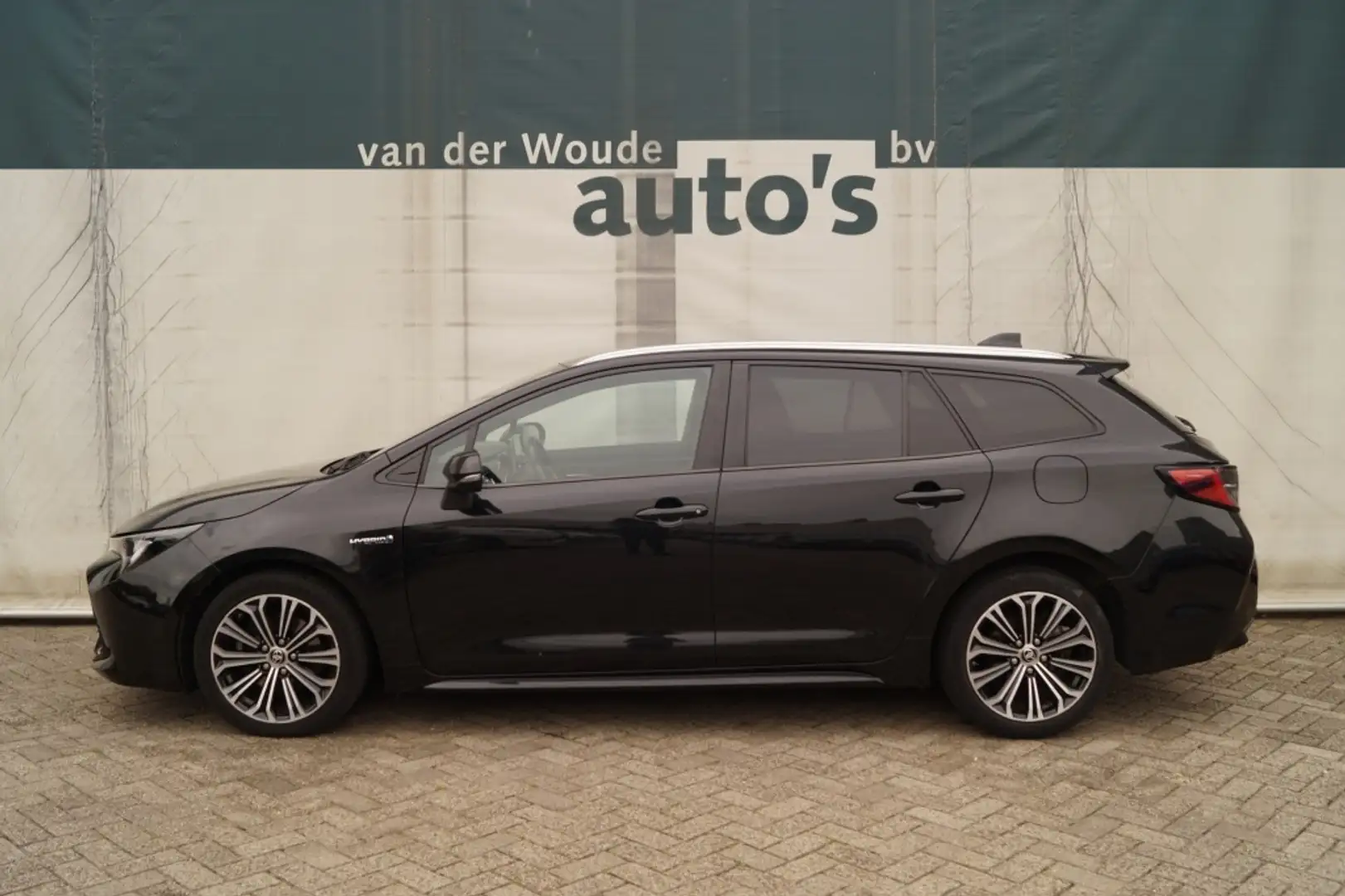 Toyota Corolla Touring Sports 2.0 Hybrid Business Plus -ECC-CAM- Schwarz - 1