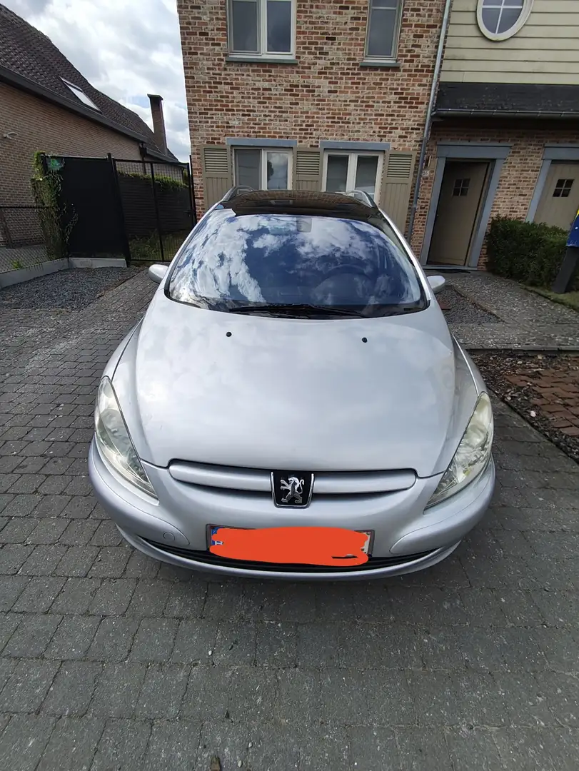 Peugeot 307 SW 110 - 1