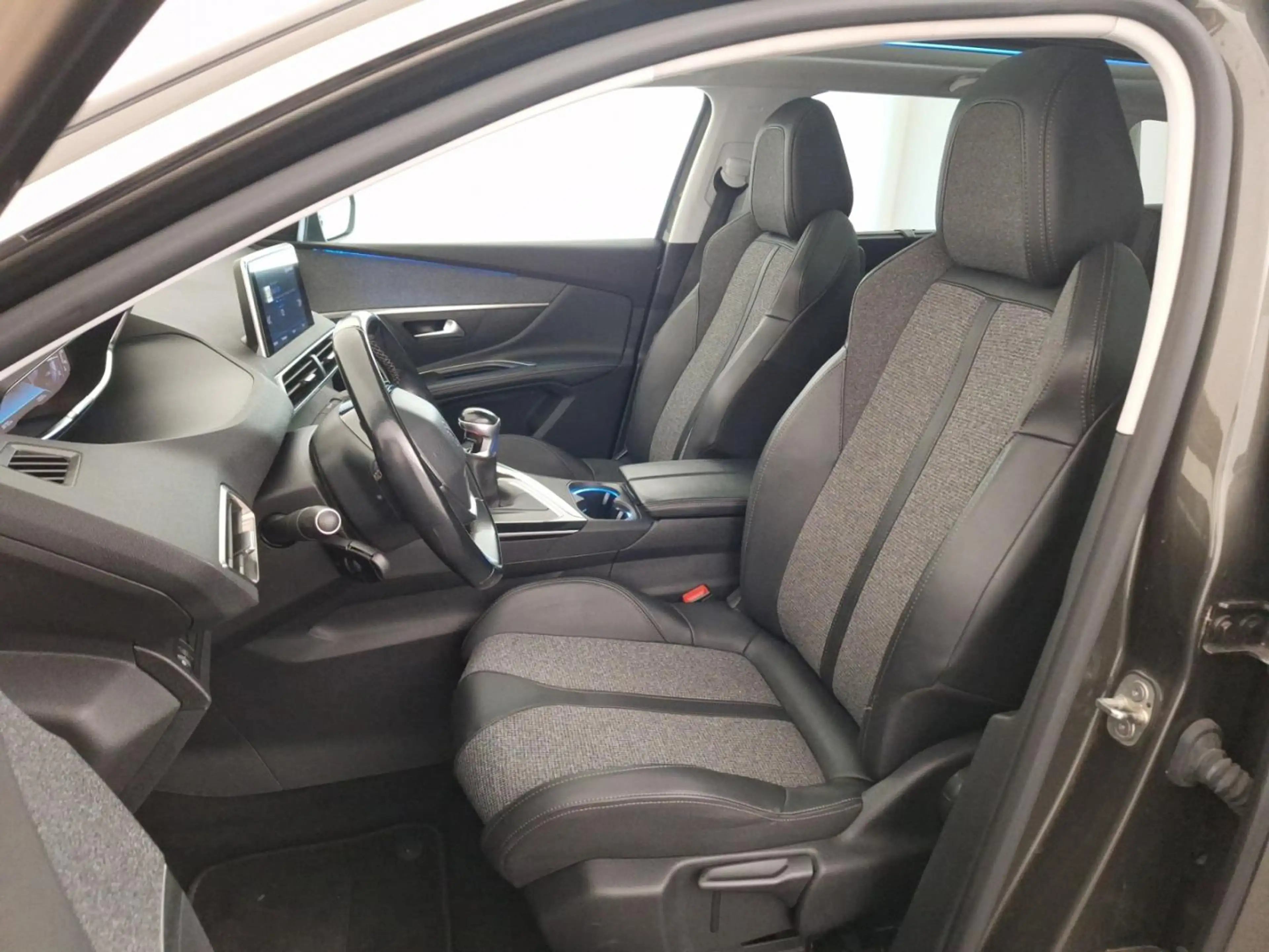 Peugeot 5008 ALLURE 7-ZIT *TREKHAAK*PANO EN OPEN DAK*SENSOREN V — photo 9