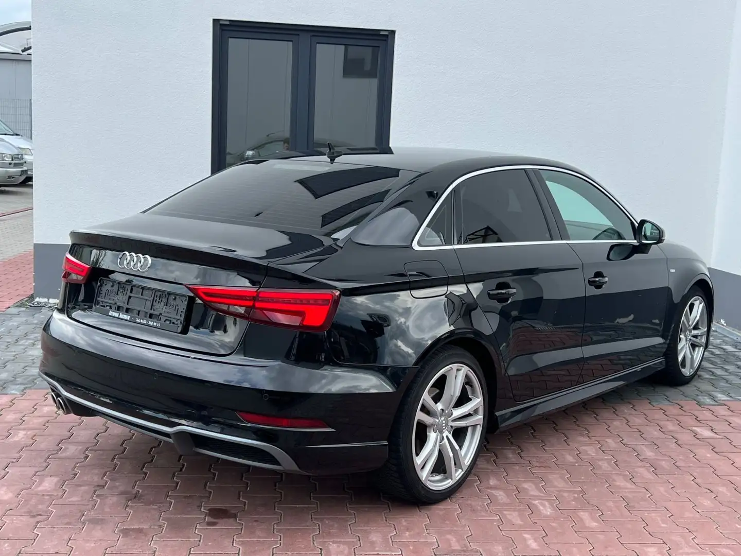 Audi A3 Limousine 3X S-Line|CARPLAY|PDC|VDI| Noir - 2