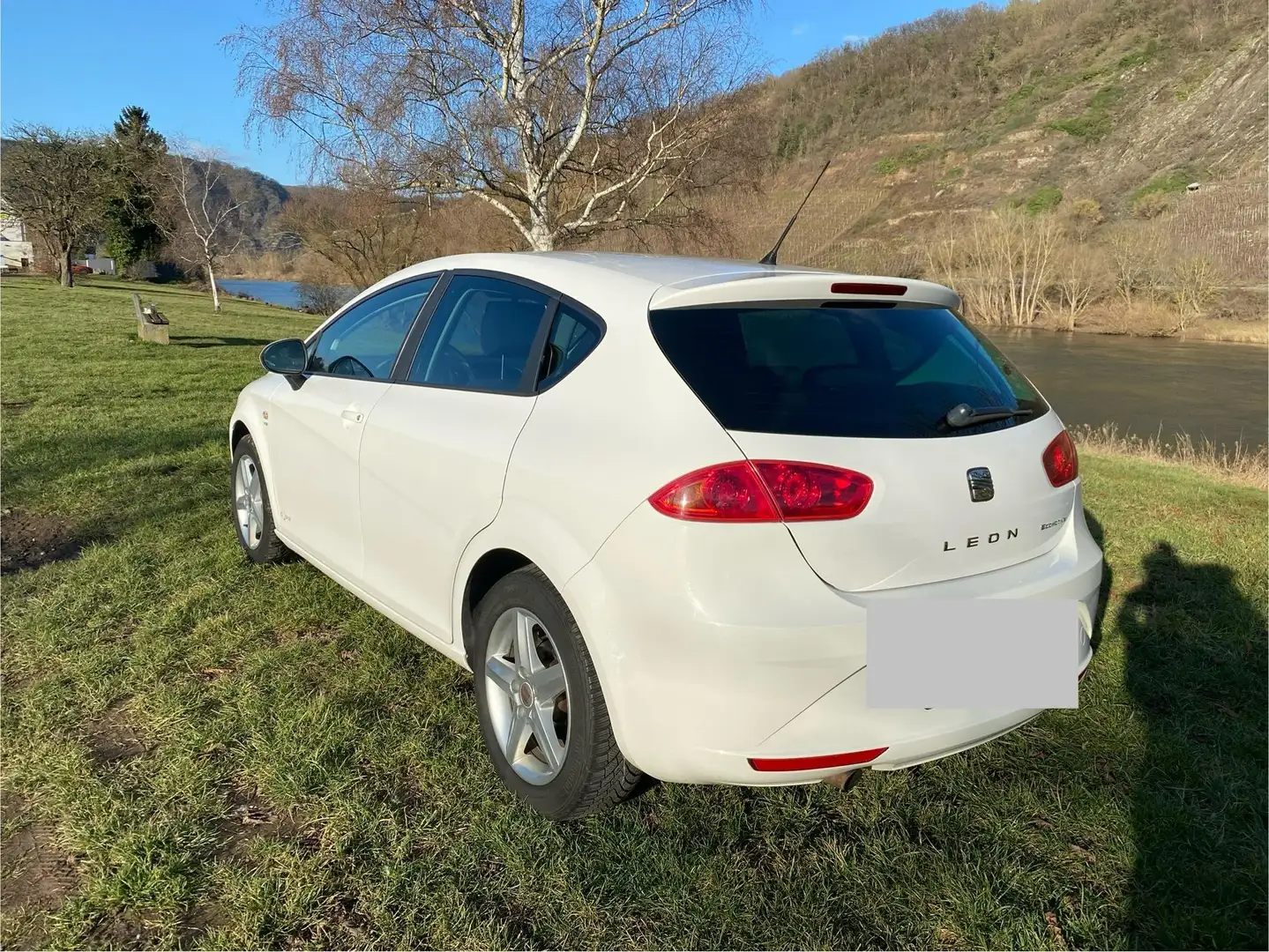 SEAT Leon Leon 1.2 TSI Ecomotive Style Copa Weiß - 2