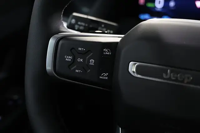 Jeep Compass BEV 74kWh First Edition Ansicht 20