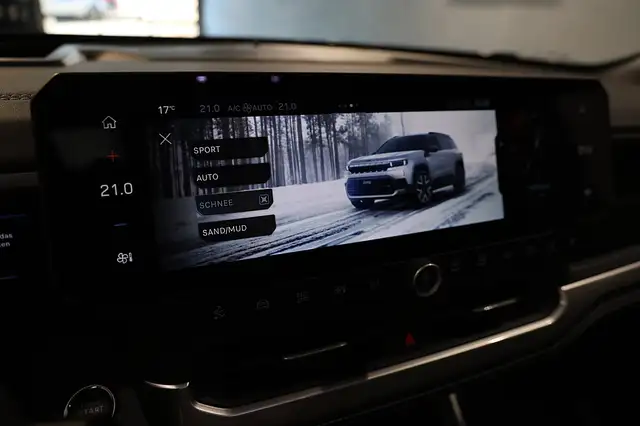 Jeep Compass BEV 74kWh First Edition Ansicht 28