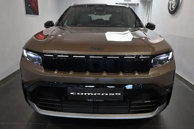 Jeep Compass BEV 74kWh First Edition Ansicht 7