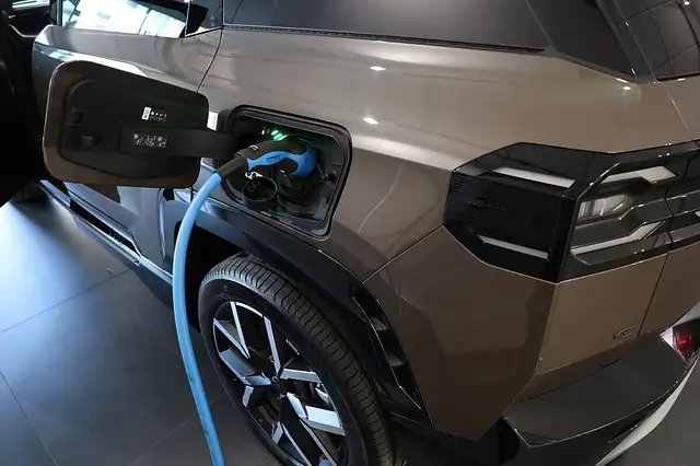 Jeep Compass BEV 74kWh First Edition Ansicht 38