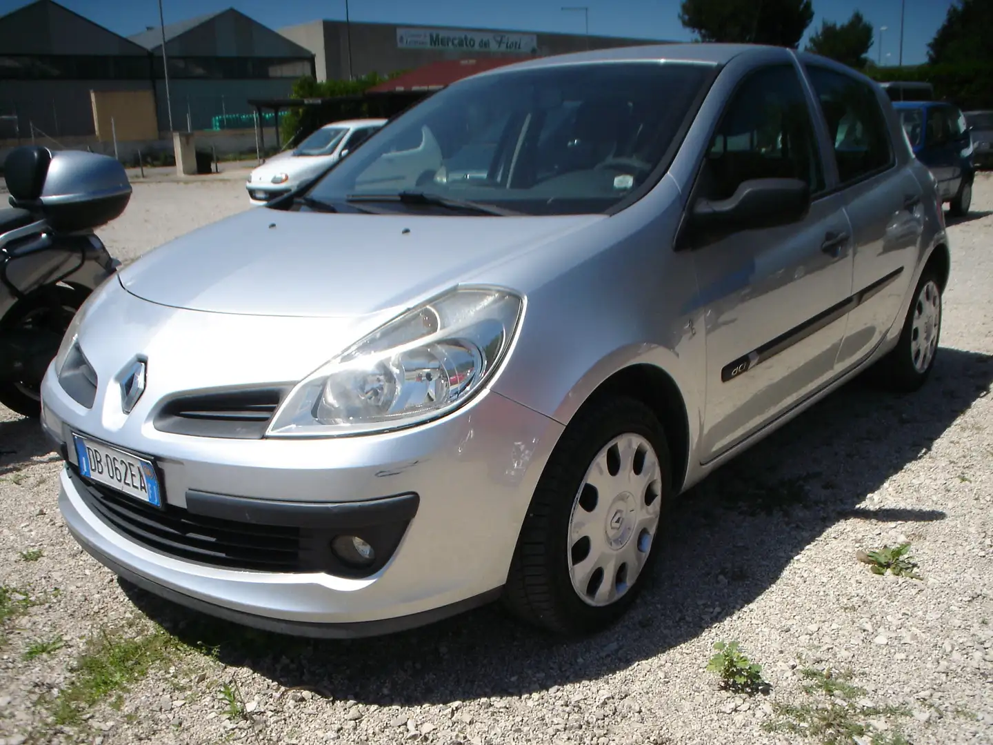 Renault Clio Clio 5p 1.5 dci Confort Argento - 1