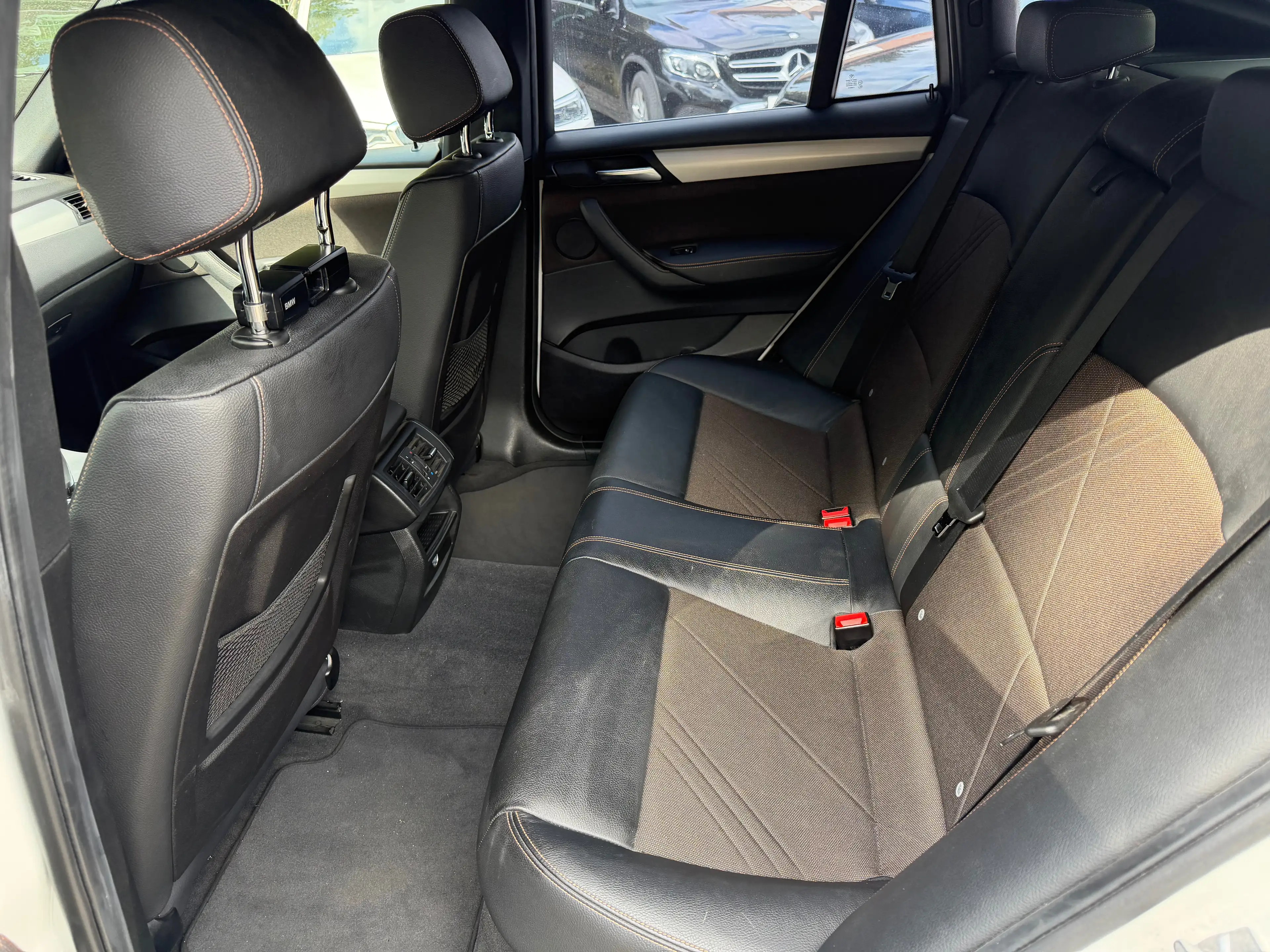 BMW X4 xDrive 20d Steptronic "xLine" — photo 9